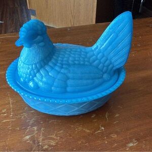 Westmoreland Opal Blue Glass Hen on Nest